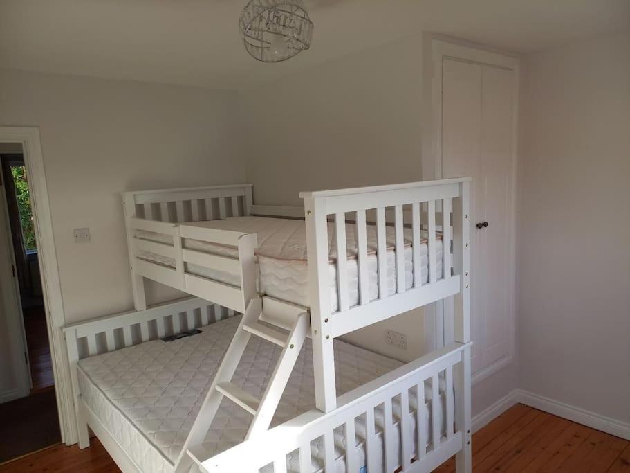 Large 4Bed Available Long-Term In Letterkenny Villa Bagian luar foto
